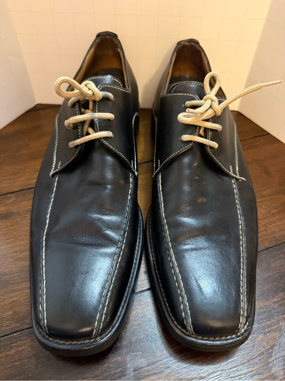 Michael Toschi Romeo Split Toe Shoes Mens Size 11  Black Leather
Retail $875